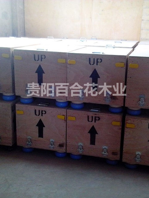 出口包裝箱（內(nèi)裝精密設(shè)備，出口產(chǎn)品）